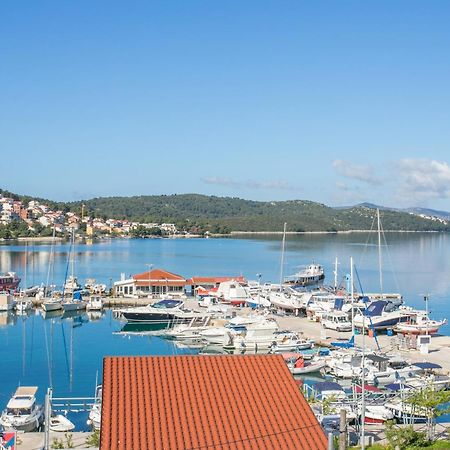 Seaside Apartments With A Swimming Pool Okrug Gornji, Ciovo - 11374 Trogir Luaran gambar