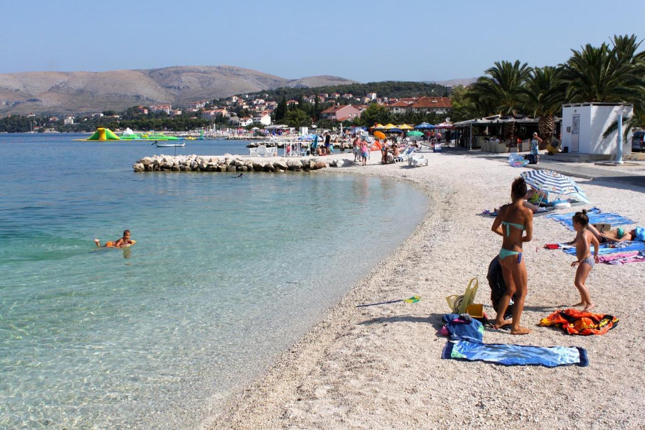 Seaside Apartments With A Swimming Pool Okrug Gornji, Ciovo - 11374 Trogir Luaran gambar