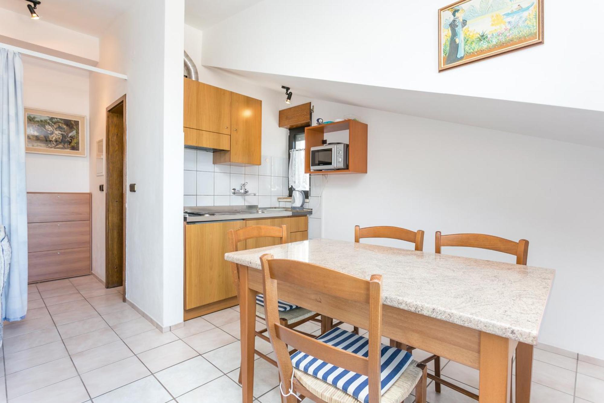 Seaside Apartments With A Swimming Pool Okrug Gornji, Ciovo - 11374 Trogir Luaran gambar