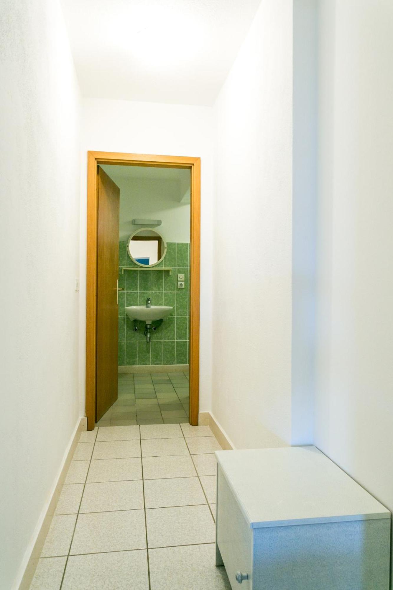 Seaside Apartments With A Swimming Pool Okrug Gornji, Ciovo - 11374 Trogir Luaran gambar