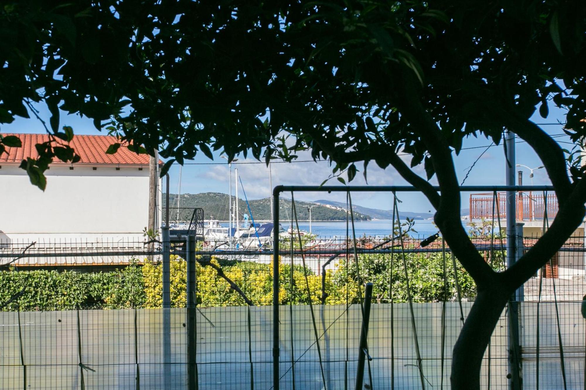 Seaside Apartments With A Swimming Pool Okrug Gornji, Ciovo - 11374 Trogir Luaran gambar