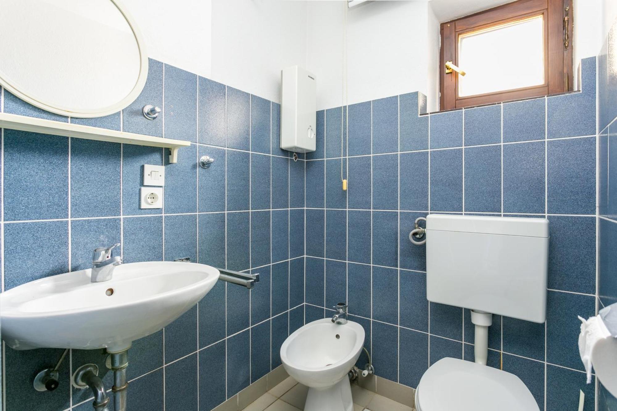 Seaside Apartments With A Swimming Pool Okrug Gornji, Ciovo - 11374 Trogir Bilik gambar